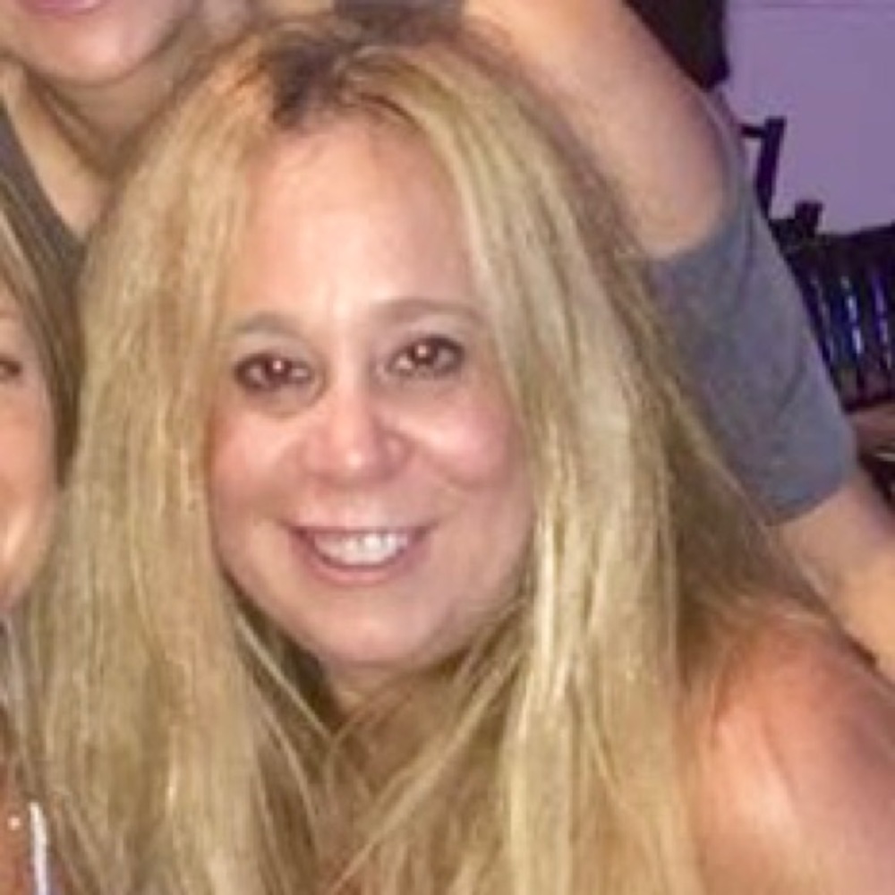 Meet your Posher, Stacy